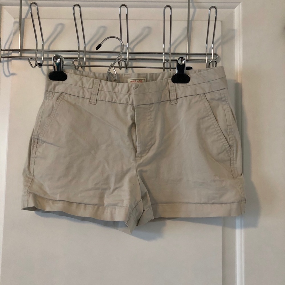 💋gap khakis💋